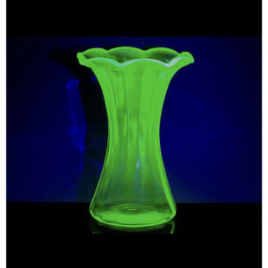 Uranium Glass Green Vase Ruffled Top and fluted Ribbed Body 8in Trumpet Flower